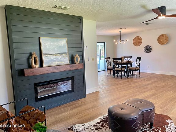 3rd image of 2621 Kumquat Dr