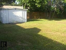 4th image of 25 S Wind Dr