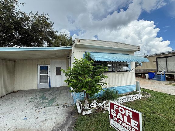 2nd image of 2900 State Highway 17 St N #2