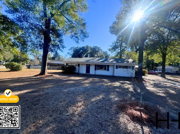 132 Frances St, Saraland, AL 36571