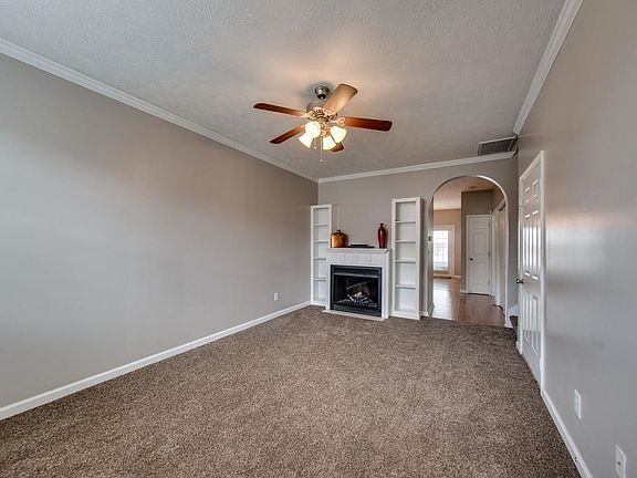 2nd image of 713 Spence Enclave Ln
