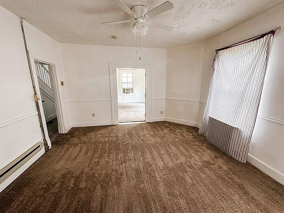 4th image of 4601 Strauss Ave #1