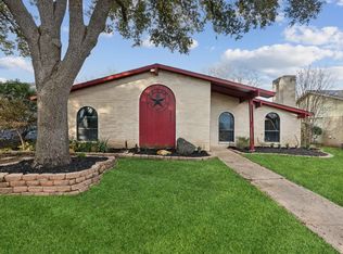 2829 Pinewood Dr, Garland, TX 75044