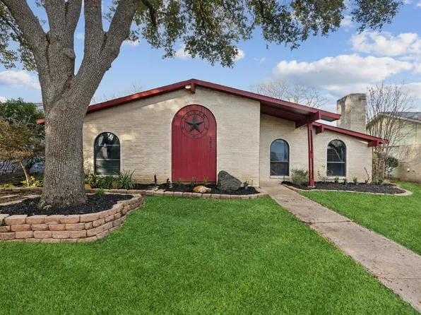 2829 Pinewood Dr, Garland, TX 75044