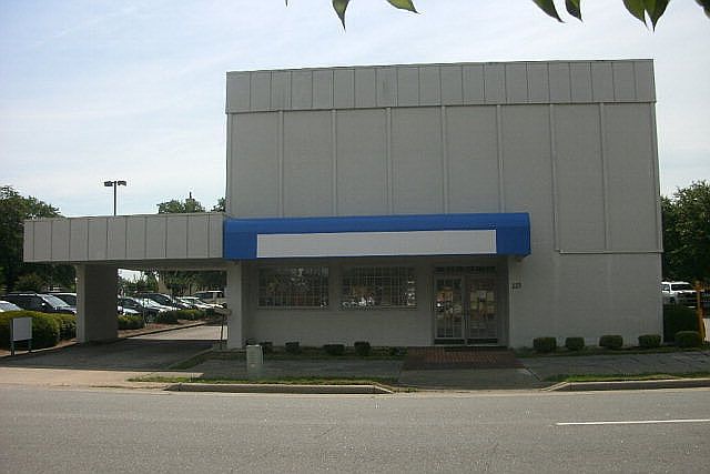 1st image of 115 N Church St
