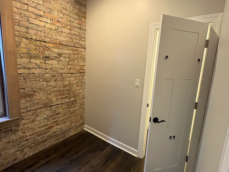 1077 N Paulina St #3 — Photo 11