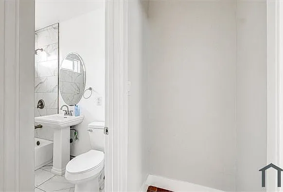 1 bed, $2,199 — Photo 2