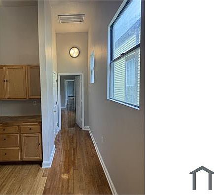 5th image of 3725 Willow St