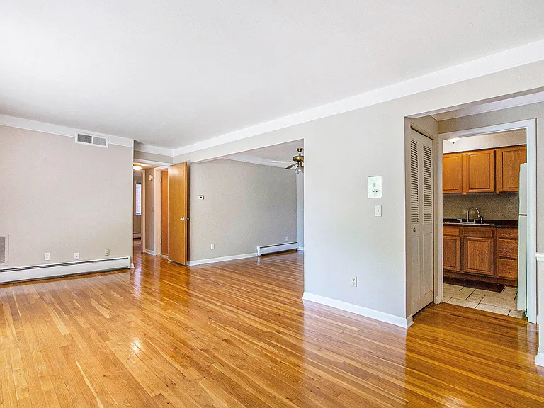 1249 Island Dr #101 — Photo 6