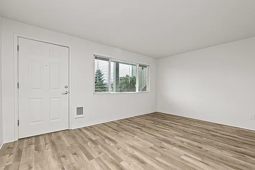 Bayview (105) Photo 1
