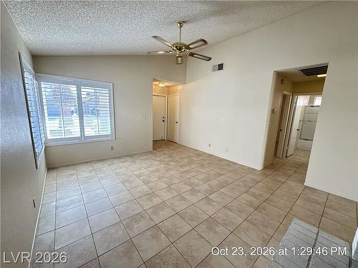 2 bed, 2.0 bath, 1164 sqft, $1,600 — Photo 4