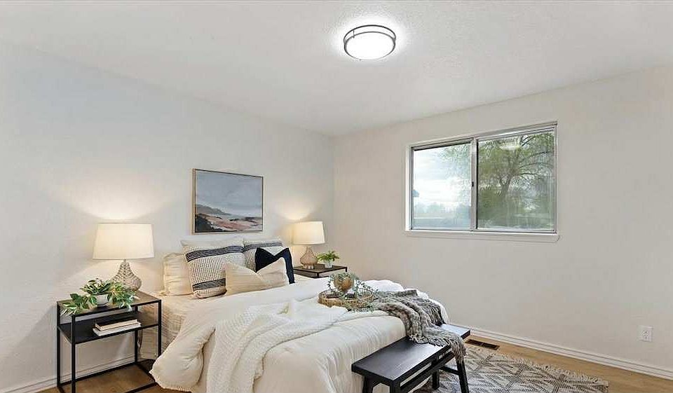 1st image of 3686 S Creekwood Way