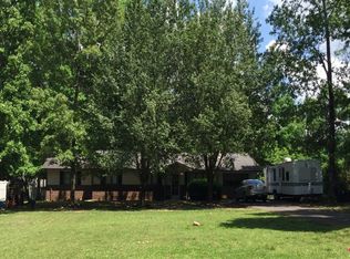 942 Fort Mountain Dr, Chatsworth, GA 30705