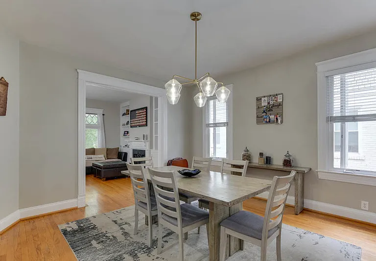 823 Shirley Ave — Photo 10