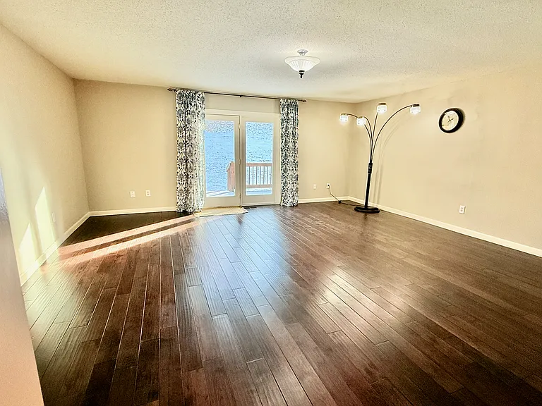 372 Monaco Ln #372 — Photo 6