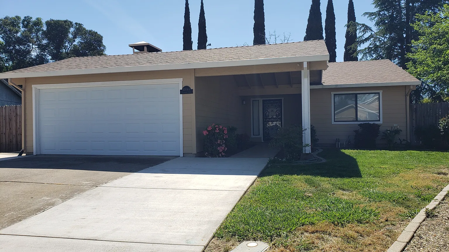 10044 Viewoods Ct photo 1