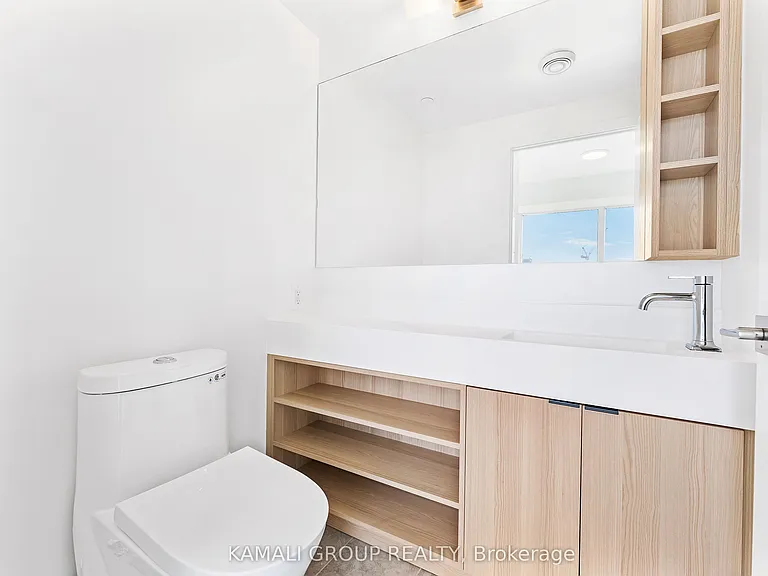 252 Church St #5112 — Photo 13