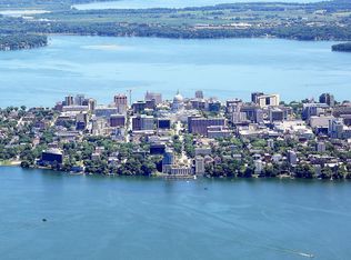 1207 E Wilson St #7, Madison, WI 53703