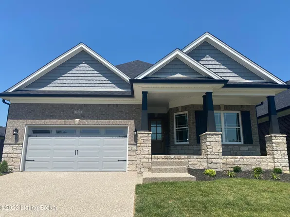 7510 Pavilion Park Rd, Louisville, KY 40214