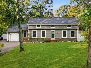 85 Shannon Blvd, Yaphank, NY 11980