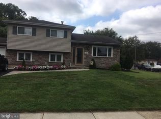 55 Argonne Ave, Hamilton, NJ 08620