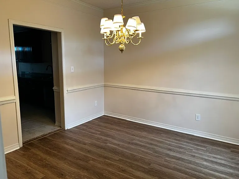 7470 Mallard Dr — Photo 6