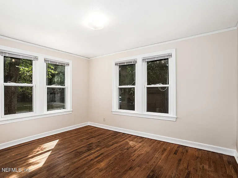 4808 Royal Ave — Photo 7