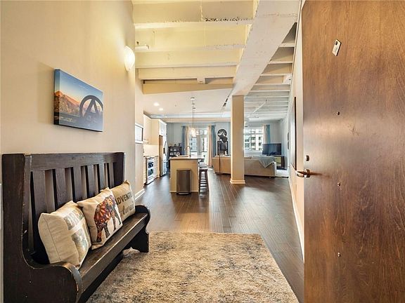 3rd image of 805 Peachtree St NE Unit 506