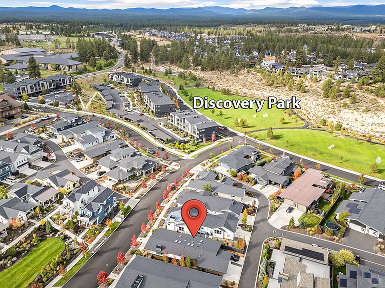 2762 NW High Lakes Loop — Photo 40