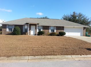 9080 Tara Cir, Milton, FL 32583