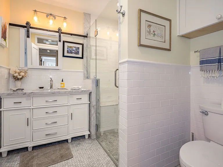 2152 Grand Oaks Ave — Photo 22