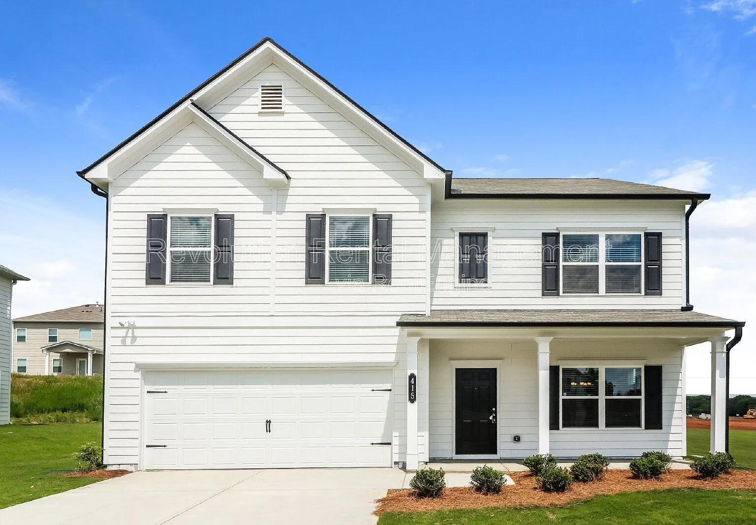 5 bed, 4.0 bath, 3005 sqft, $2,500 — Photo 1