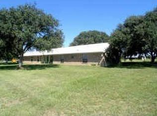 34934 Flukinger Rd, Waller, TX 77484