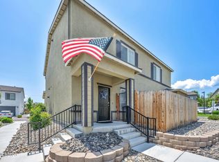 529 Autumn Breeze Cir, Reno, NV 89511