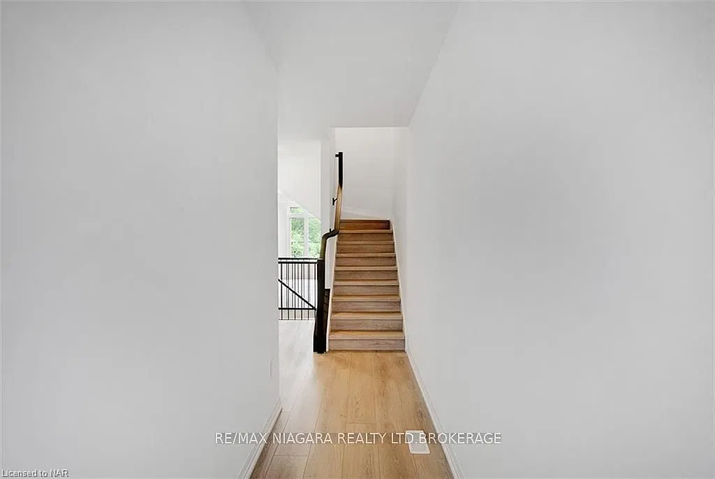3 bed, $2,650 — Photo 3