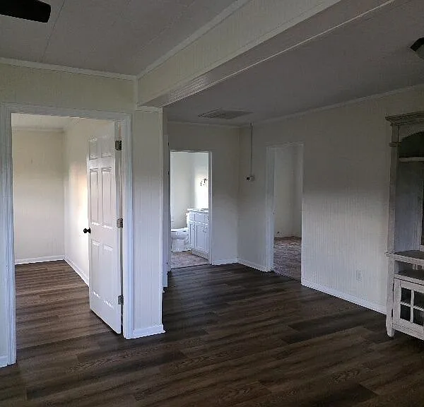 451 Mosley Rd — Photo 3