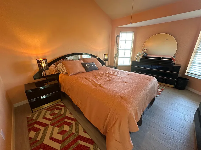 603 Rotonda Cir — Photo 5