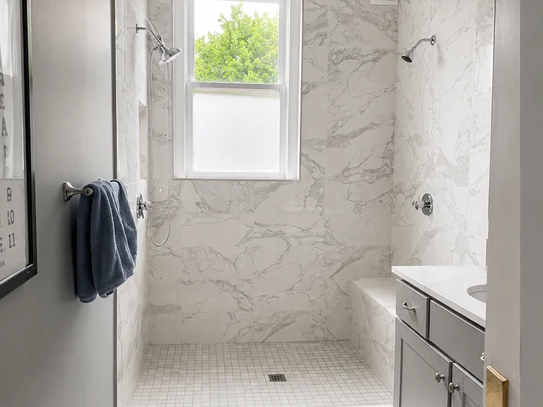 1716 Beacon St #3 — Photo 9