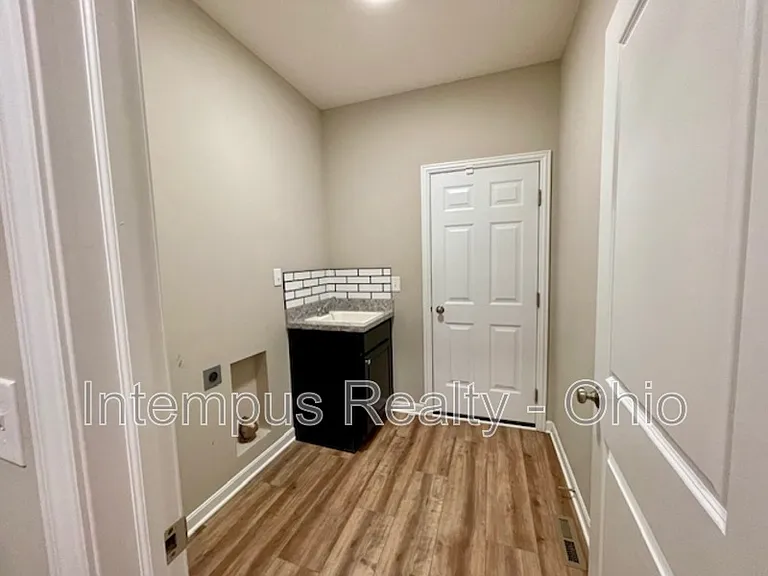 7311 Blackwell Dr — Photo 27