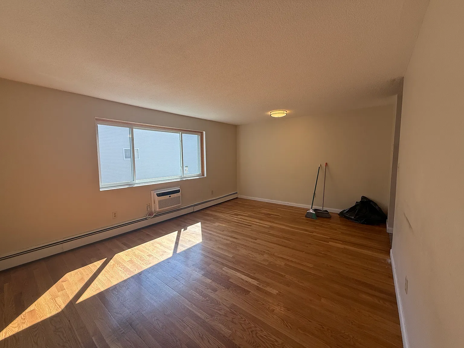 12-14 Border St — Photo 2