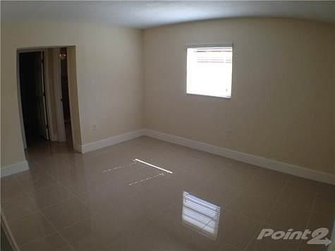 3rd image of 17135 NW 78th Ct
