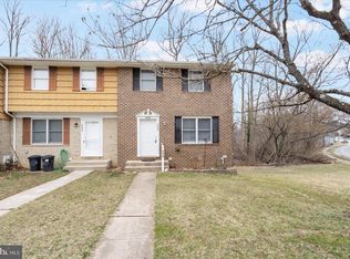 9250 Wood Creek Ct, Parkville, MD 21234