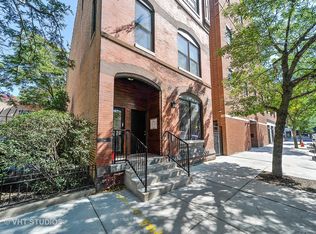 11 N Carpenter St #1, Chicago, IL 60607