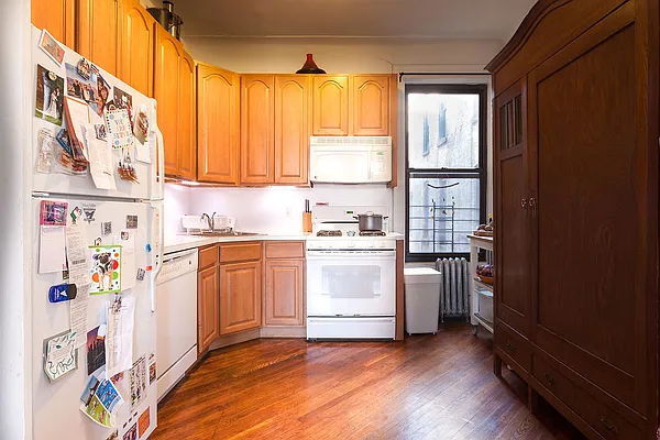 Rented by Berman Realty | media 30