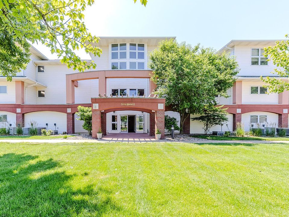 1st image of 1605 Chalstrom Beach Rd #103