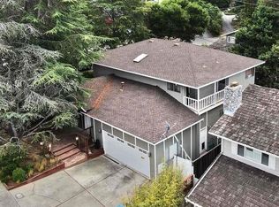 863 Upland Rd, Redwood City, CA 94062