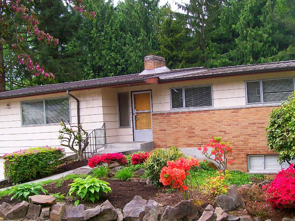Front Entrance to house