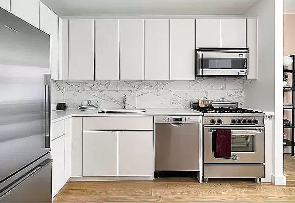 2nd image of 515 9th Ave #3A