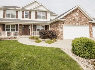 739 Drake Ln, Washington, IL 61571