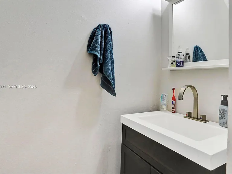 10540 SW 154th Ct #7 — Photo 21